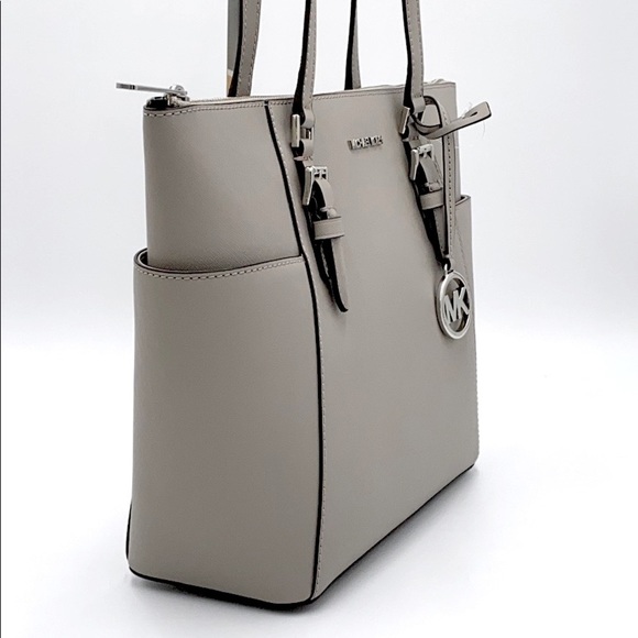 MICHAEL KORS CHARLOTTE LARGE TZ TOTE PEARL GREY - Picture 7 of 16